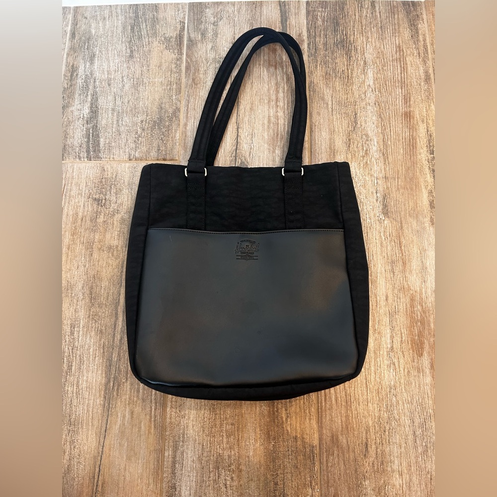 Black Herschel Shoulder Bag